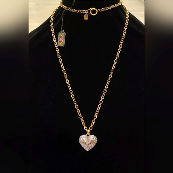 Juicy Couture Vintage Charm Bracelet Pink Nail Polish, Heart ,Key and Necklace - Picture 3 of 6